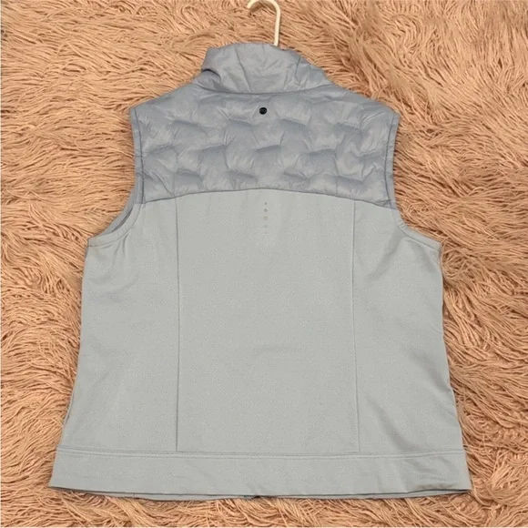 CALIA by Carrie Underwood Light Blue Quilted Vest - Picture 3 of 12